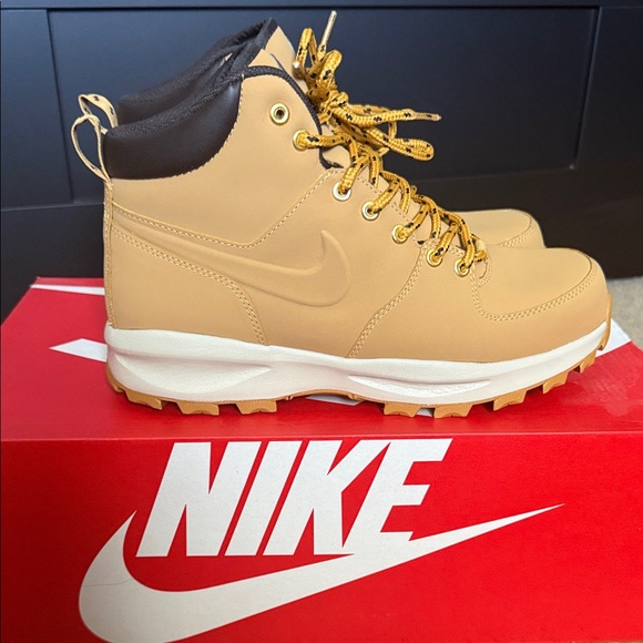 Nike Manoa Leather Boots - Velvet Brown main image 4